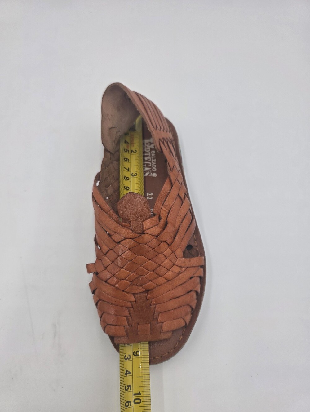 Vintage Mexican Huarache Leather Sandals - Child Size 4. - Picture 6 of 6
